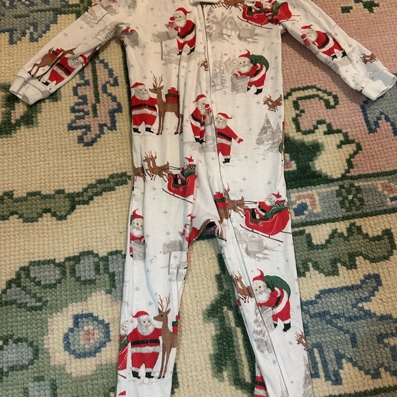 Pottery Barn kids Santa Organic Cotton Baby Pajama - Picture 2 of 2